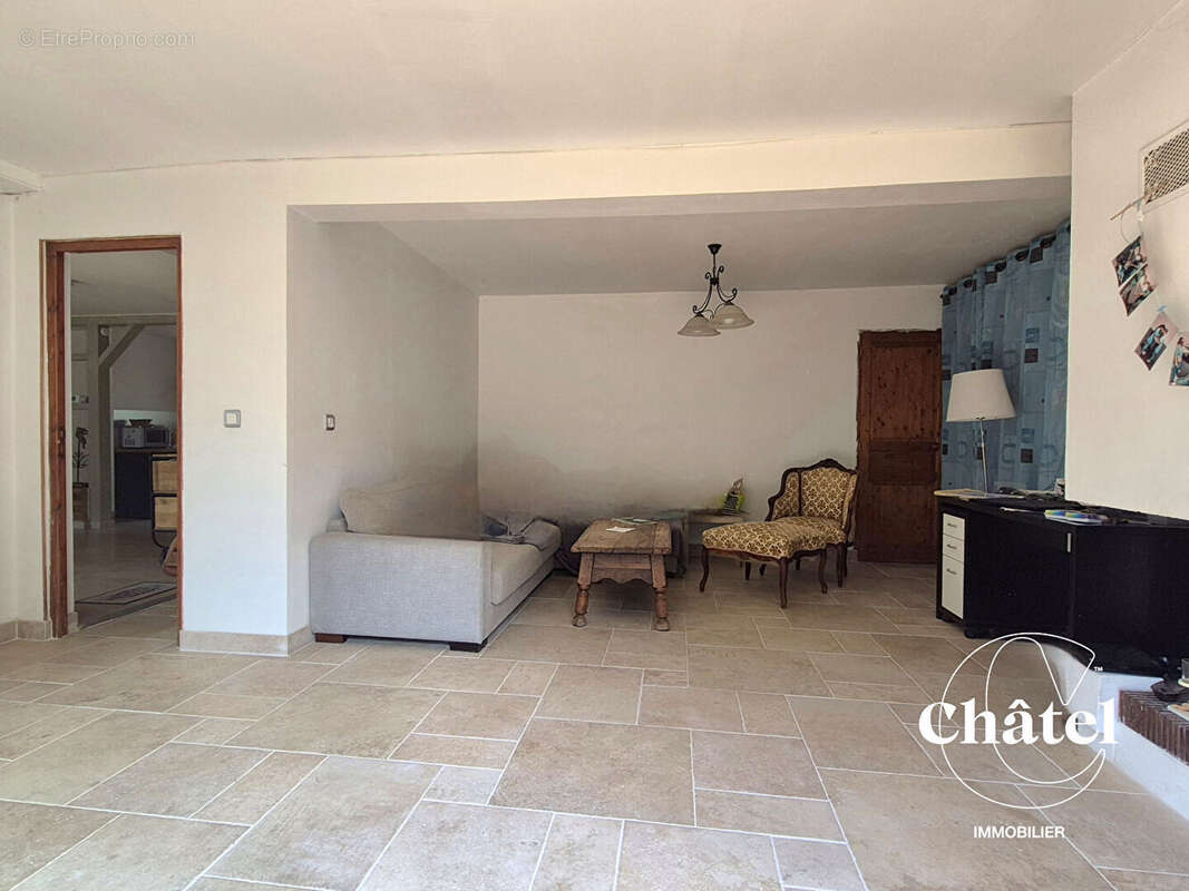 Maison à AUVERS-SUR-OISE