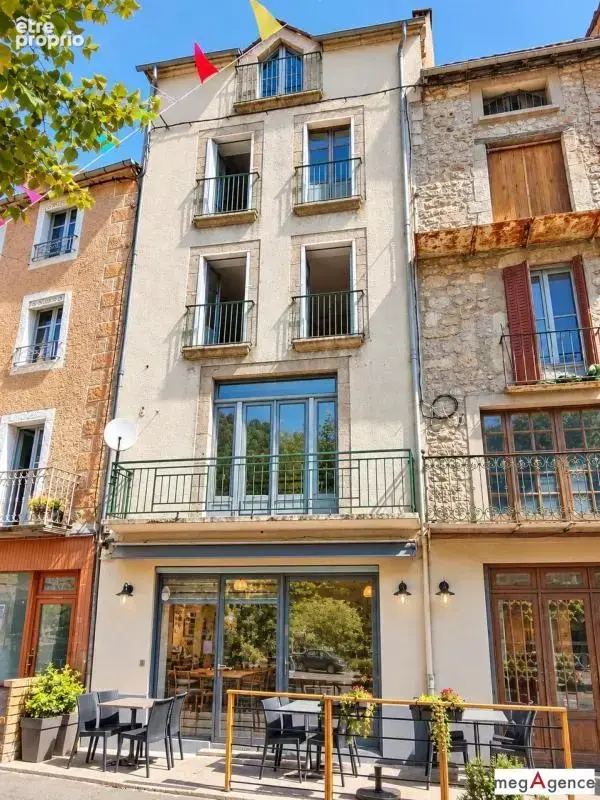 Maison à LE PONT-DE-MONTVERT