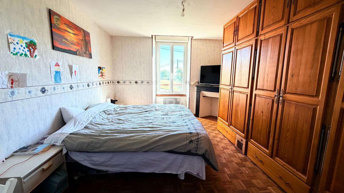 Maison 130m² à bazoches-les-gallerandes - photo 10
