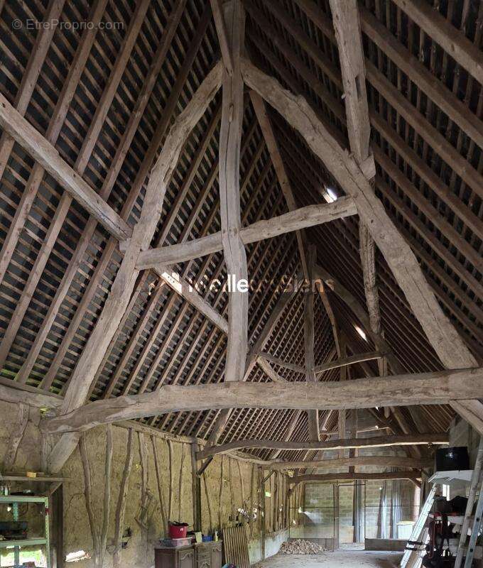 Maison à SAINT-VICTOR-L'ABBAYE