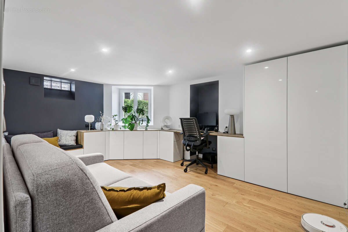 Appartement à SAINT-GRATIEN