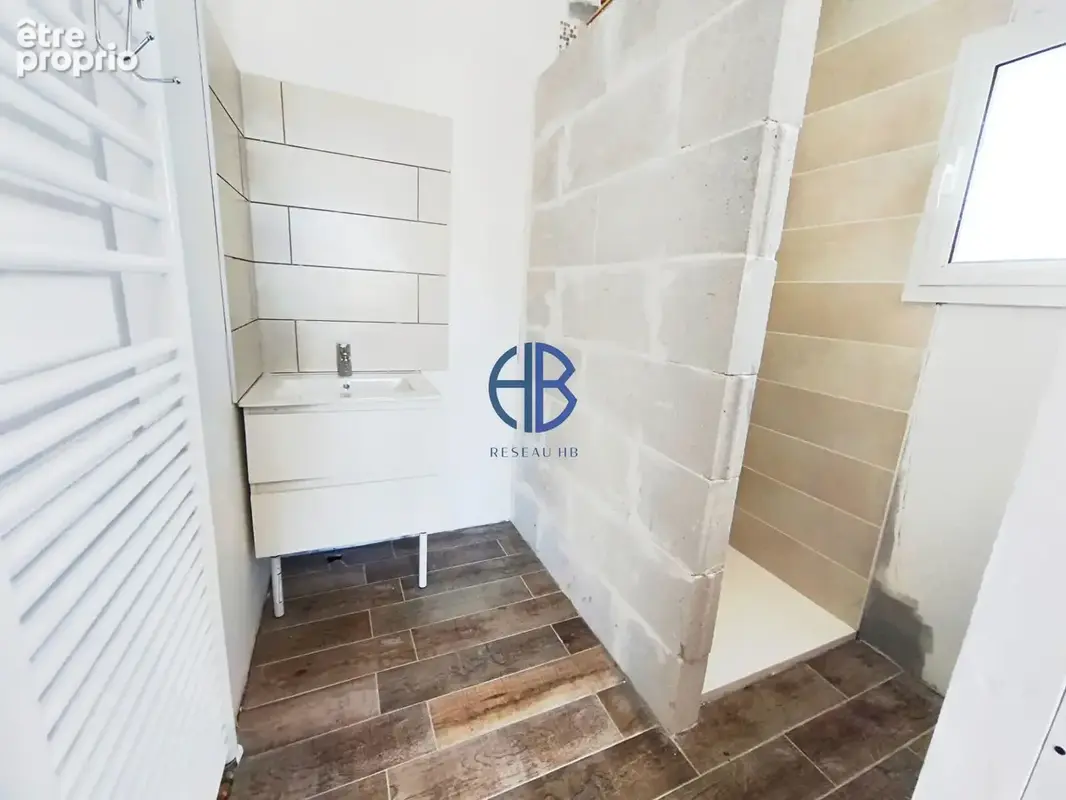 Bouvesse-Quirieu ? Maison 103 m² avec piscine 9 x 4 m, terrain 670 m² et panneaux solaires - photo 6