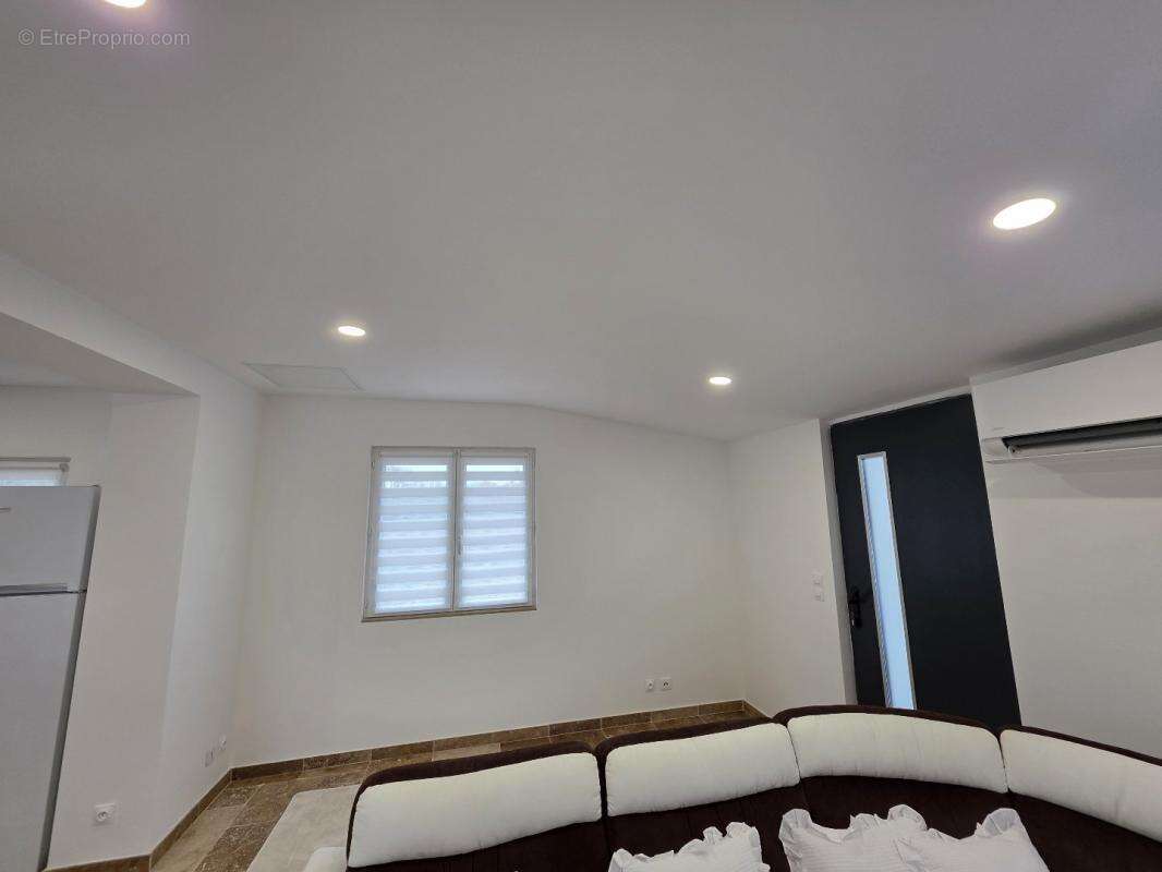 Maison à SAINT-MARCEL