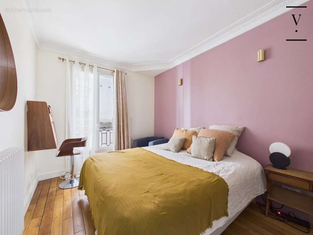 Appartement à PARIS-11E