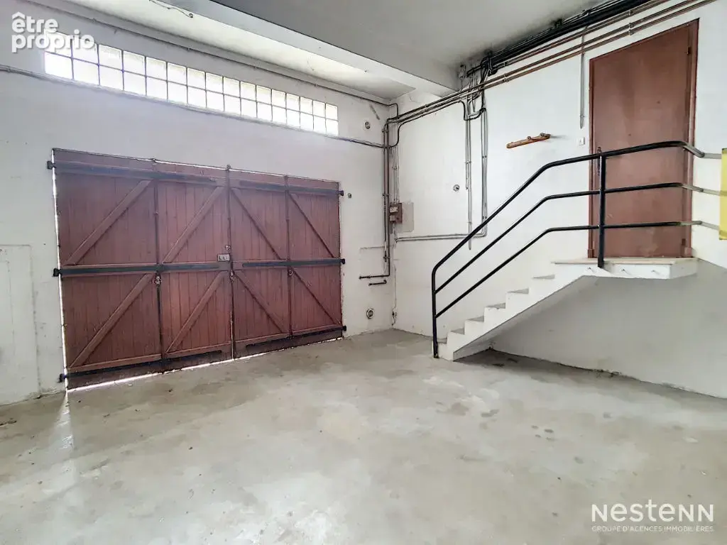 À Vendre - Maison d'architecte de 220 m² avec jardin et double garage à Condom - photo 5