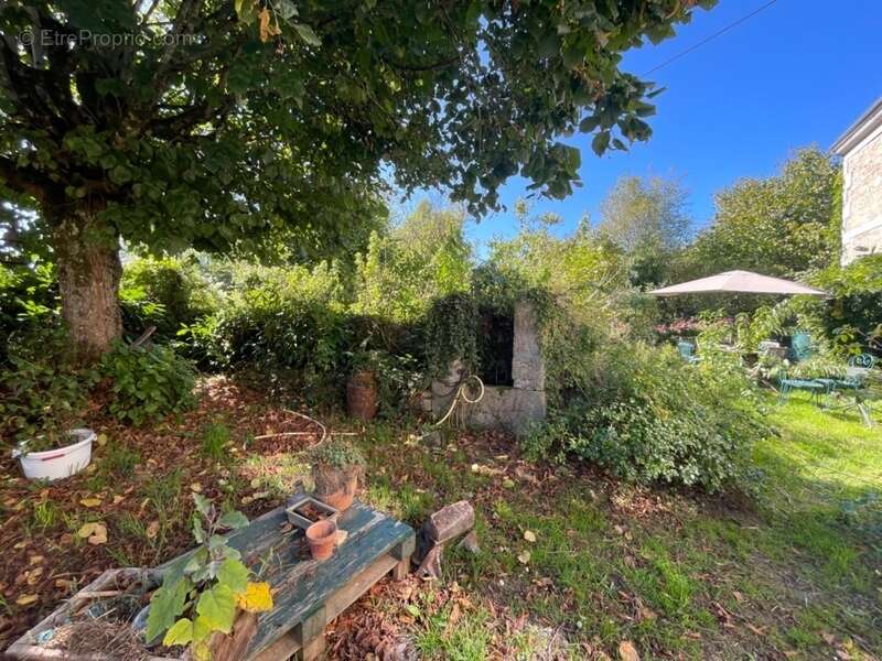 Maison à SAINTE-FEYRE