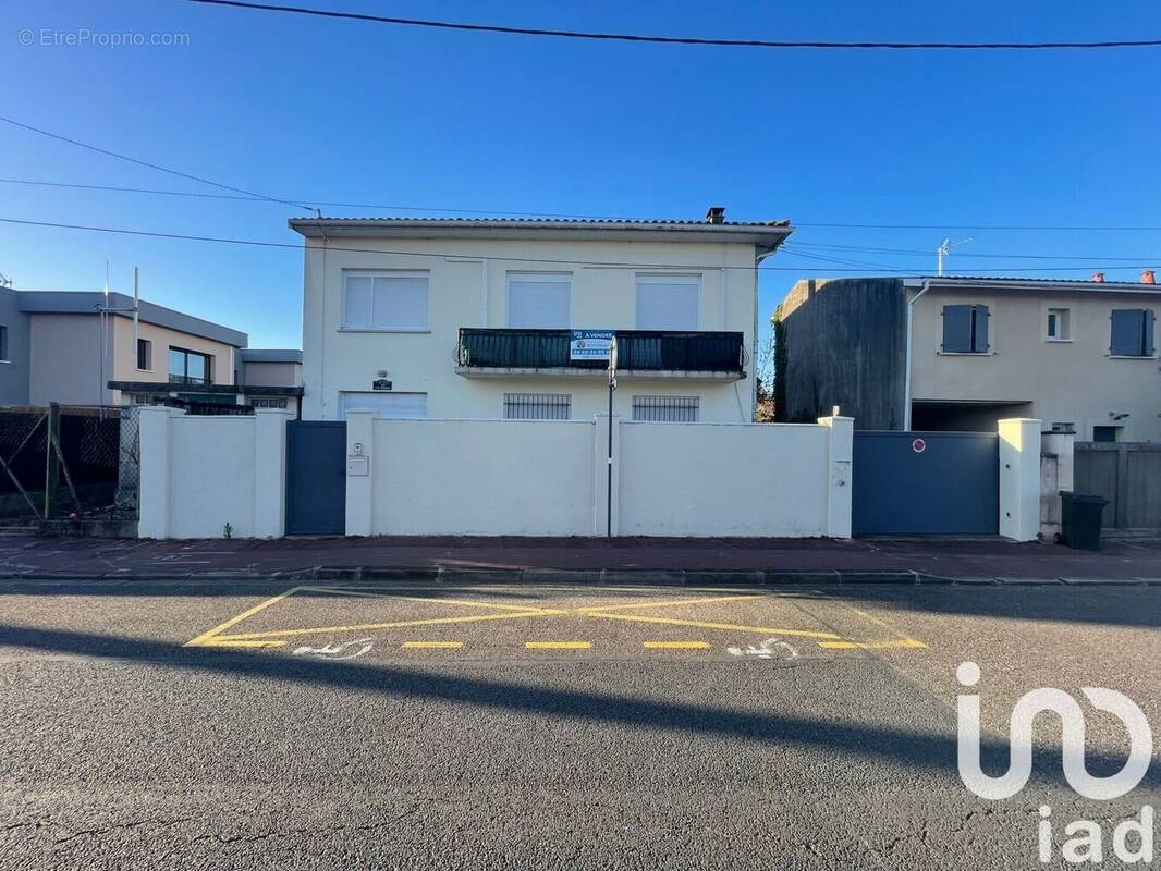 Photo 1 - Maison à LE BOUSCAT