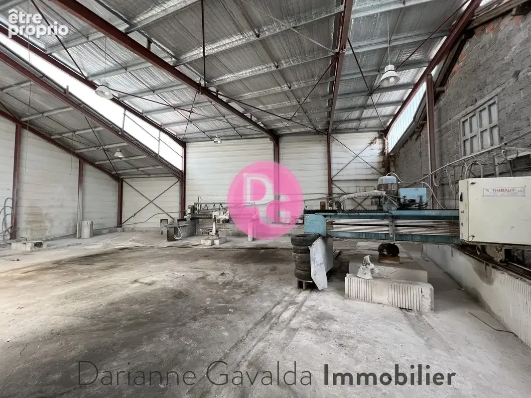Commerce 540 m² à vendre à Aubin (12110) - photo 3