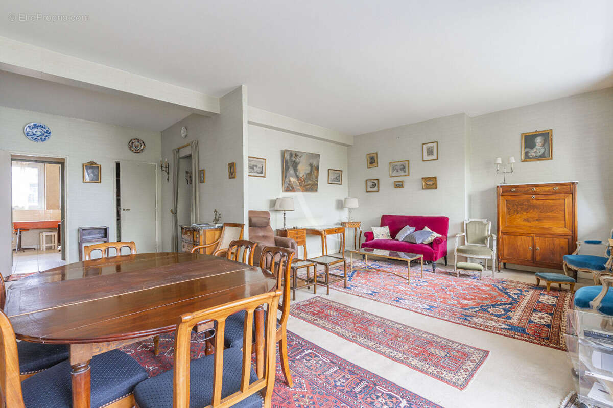 Appartement à GARCHES