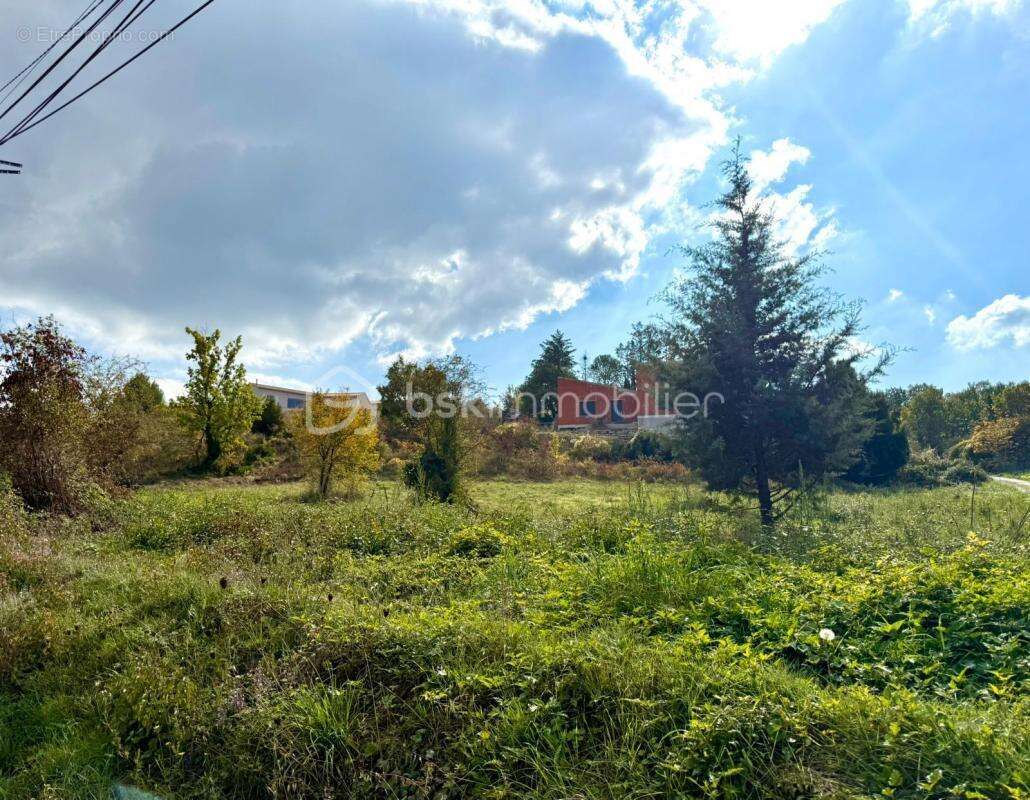 Terrain à VALENSOLE