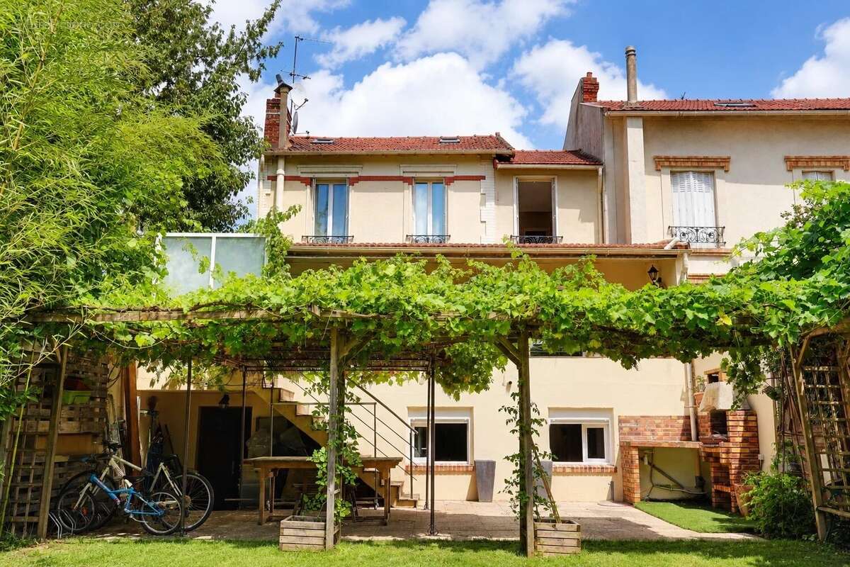 Maison à COLOMBES