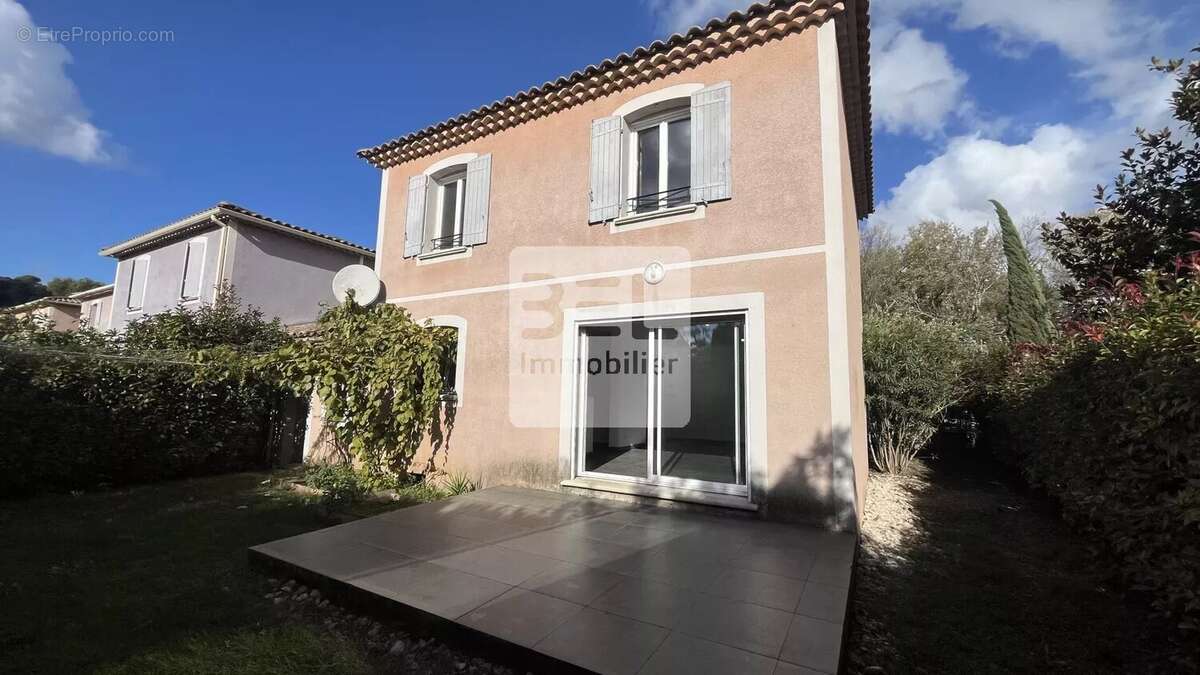 Agreable villa avec 3 chambres jardin et garage - photo 15