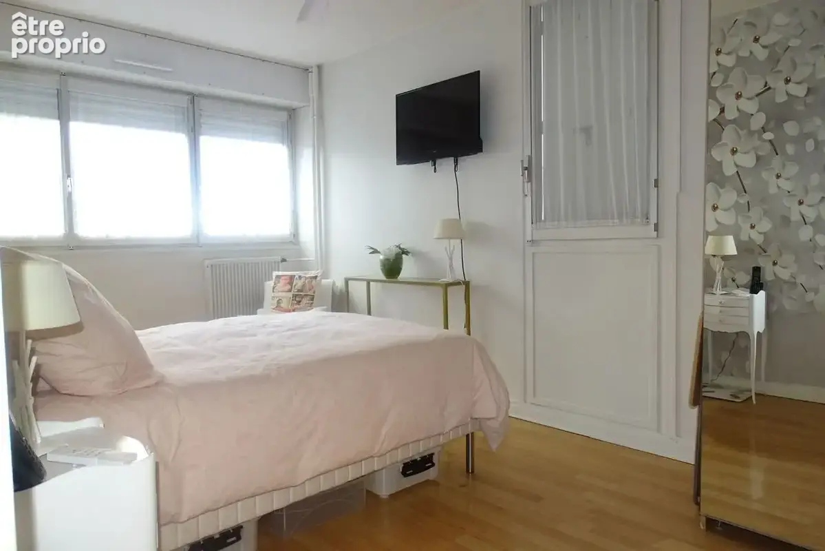 Appartement 81 m² à Creteil  - photo 6