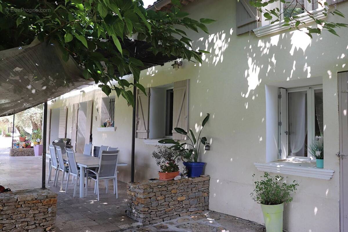 Maison à LA CADIERE-D&#039;AZUR