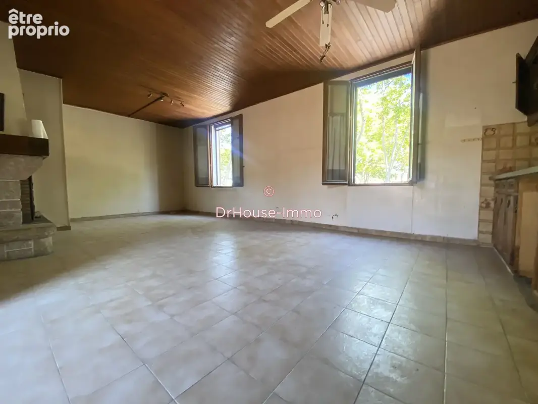 Maison 4 pièces 111 m² à vendre à Aigues-Mortes (30220) - photo 9