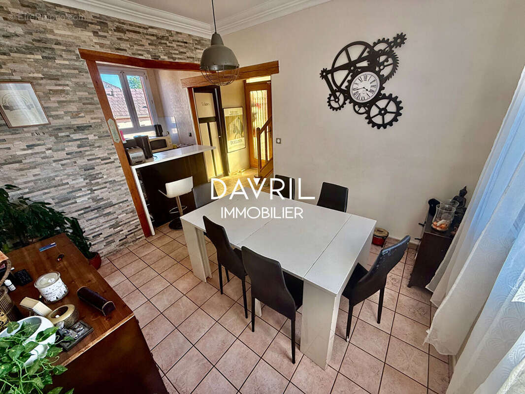 Maison à CONFLANS-SAINTE-HONORINE