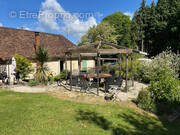 Maison à COUSSAC-BONNEVAL