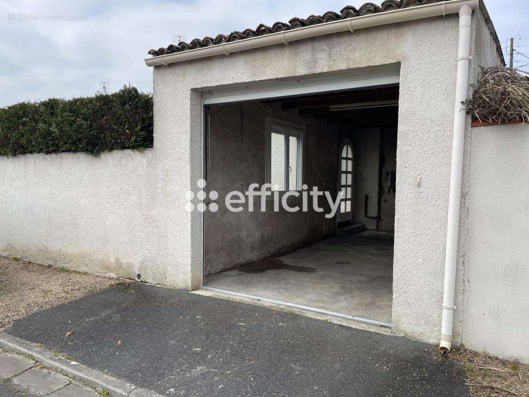 Maison 106 m² à Marennes  - photo 15