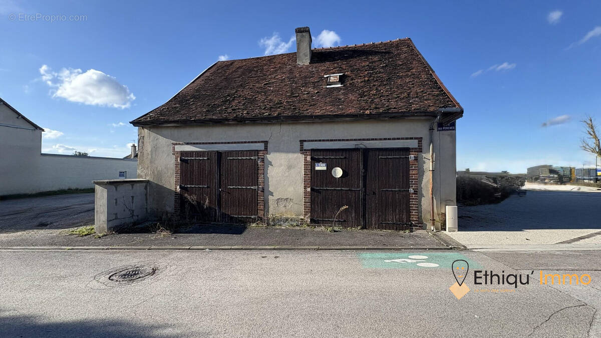 Maison à VENDEUVRE-SUR-BARSE