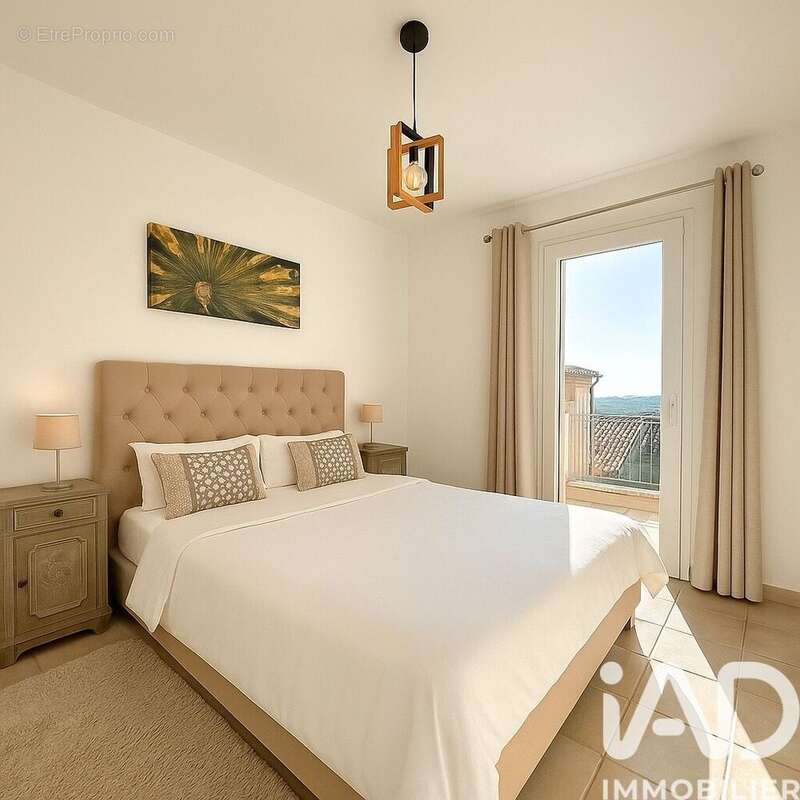 Photo 6 - Maison à CHATEAUNEUF-GRASSE