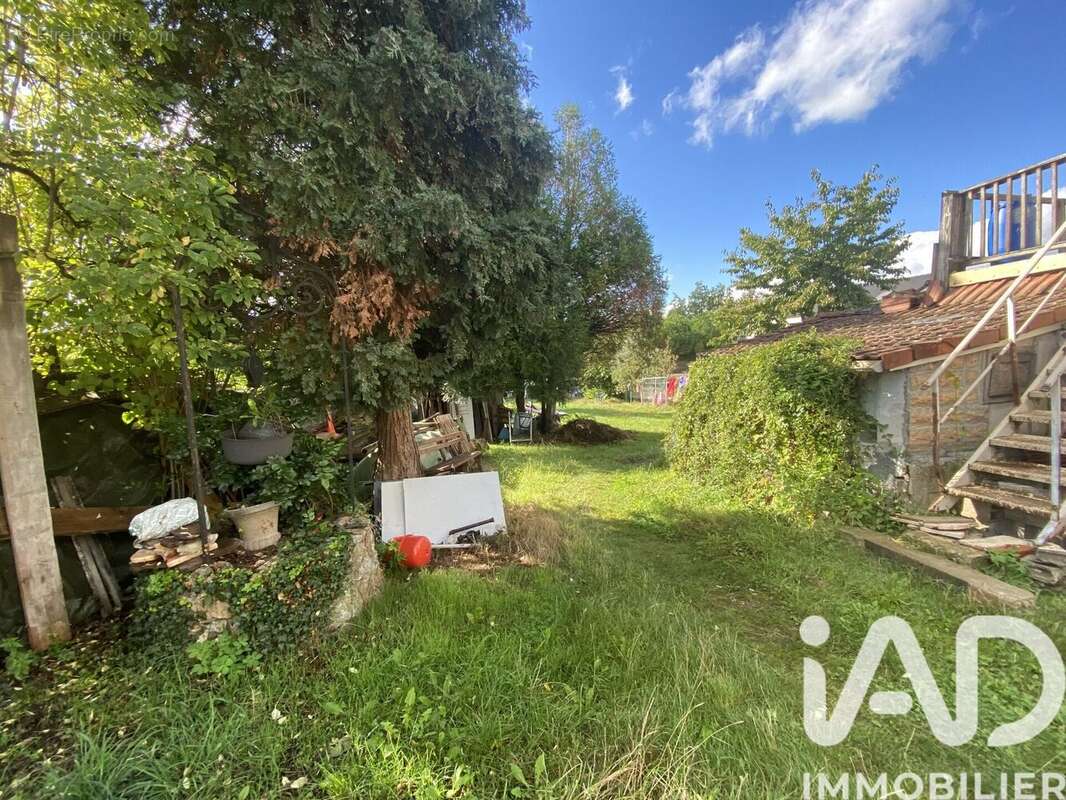 Photo 3 - Maison à SAINTRY-SUR-SEINE