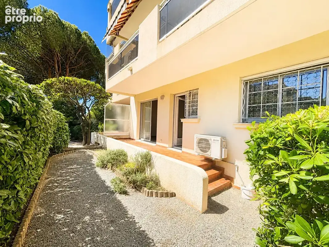 Appartement Frejus 2 pièces proche des plages, place de parking - photo 19