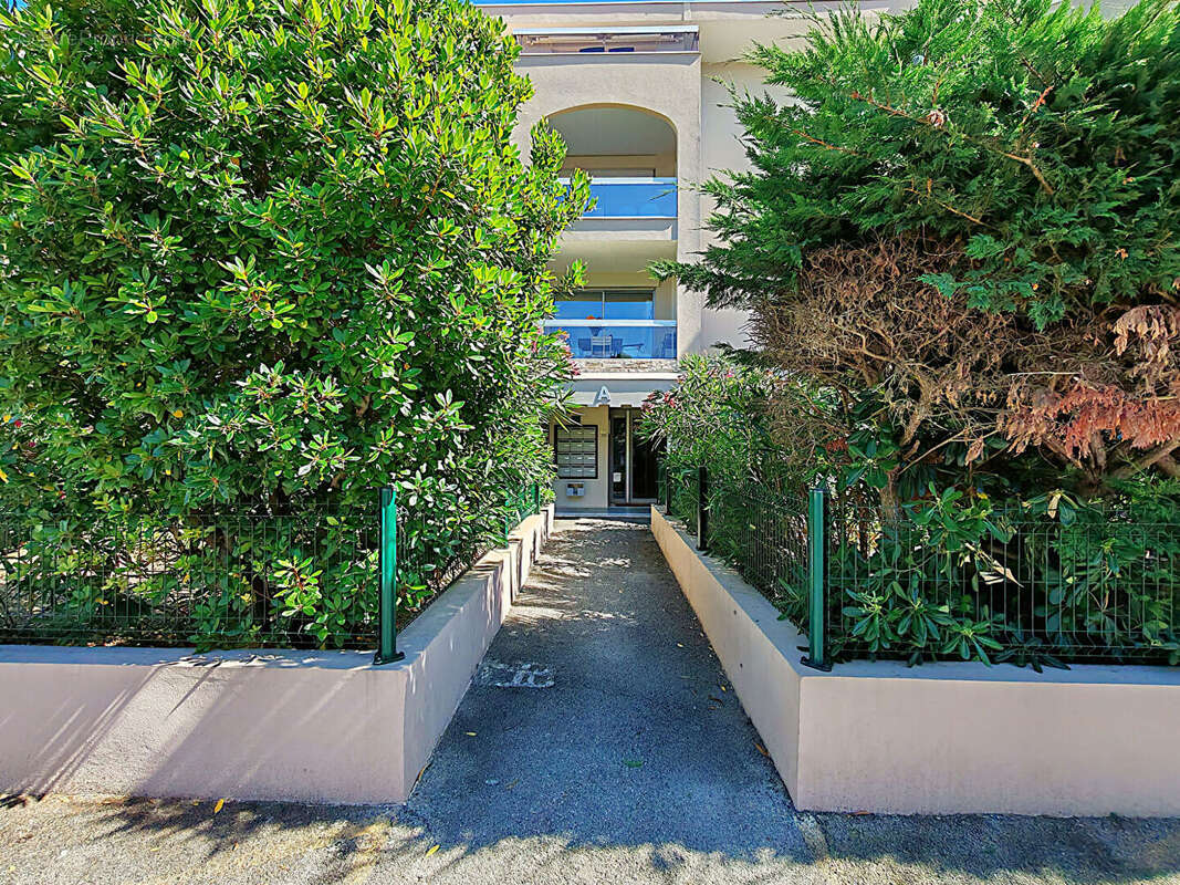 Appartement à FREJUS