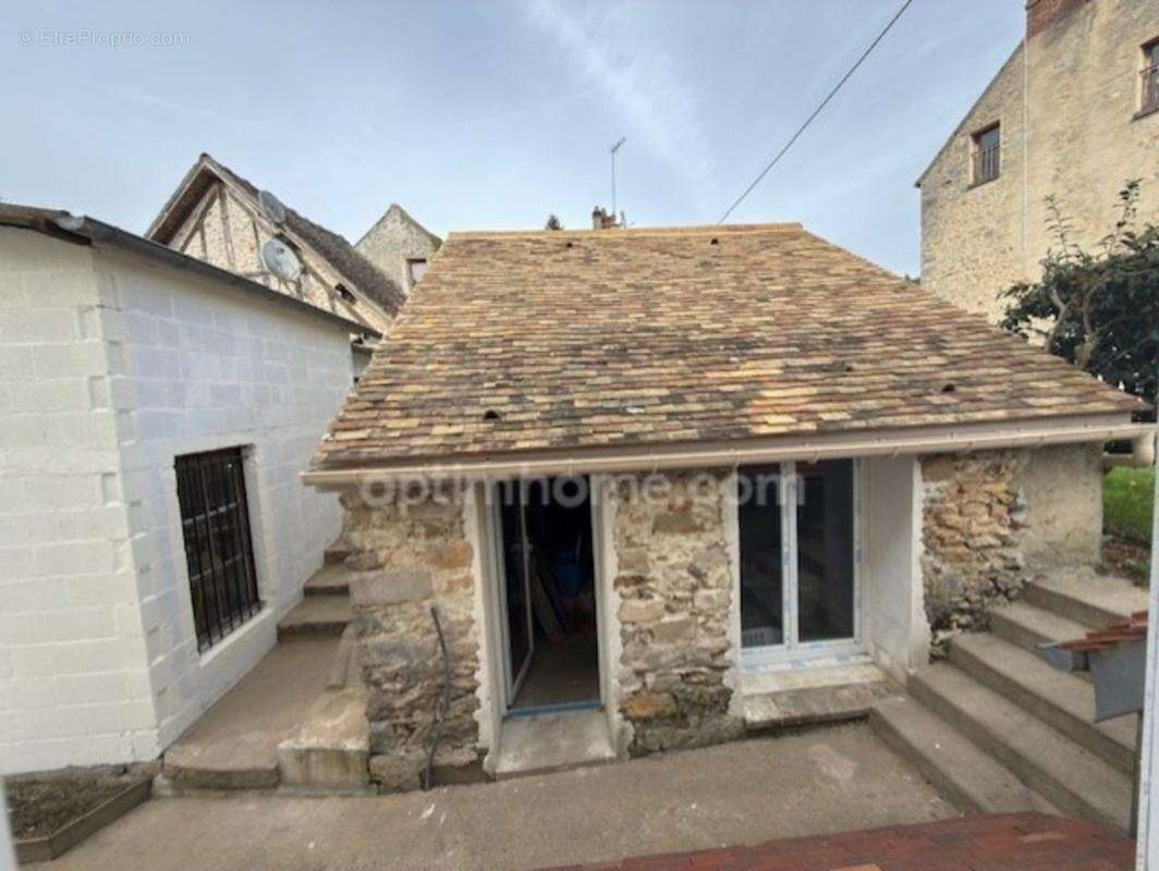 SAINT CYR SOUS DOURDAN. Maison de charme rénovée 120 m² – Suite parentale – Garage – Dépendances – Jardin 424 m² – Terrasse 35 m - photo 20