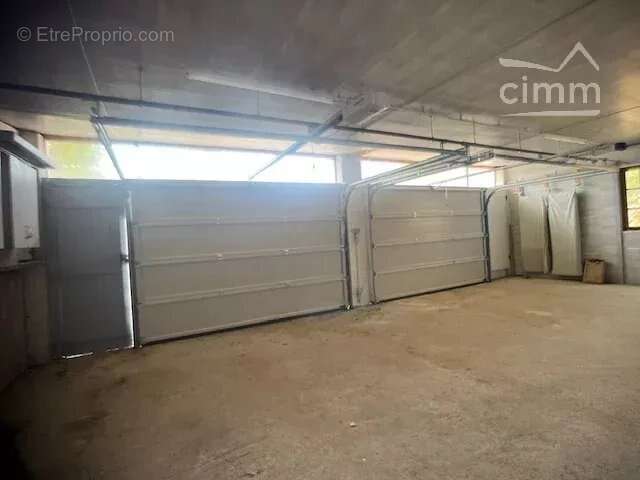 Maison à SAINT-PANTALEON-LES-VIGNES