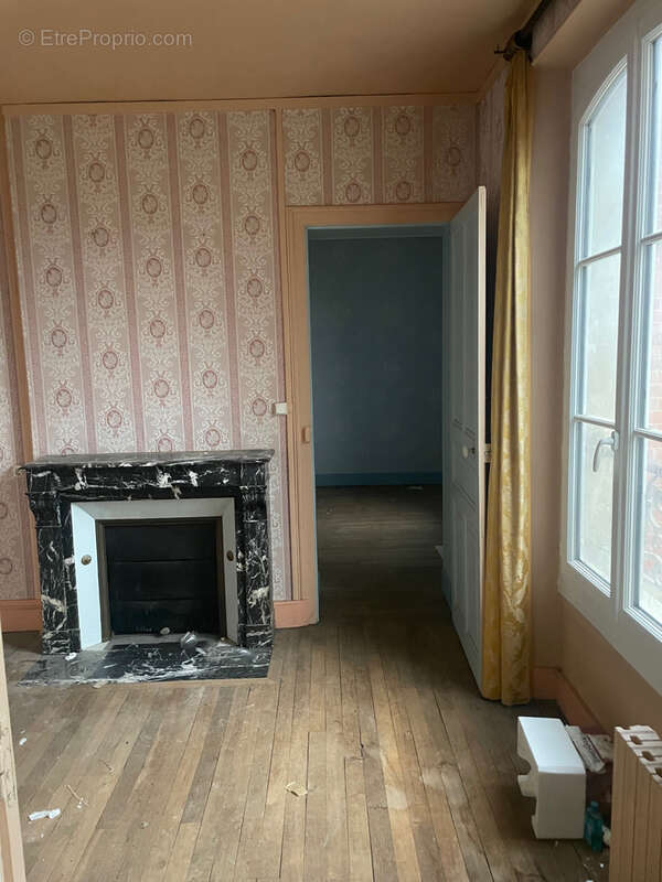 Maison à SAINTE-SAVINE