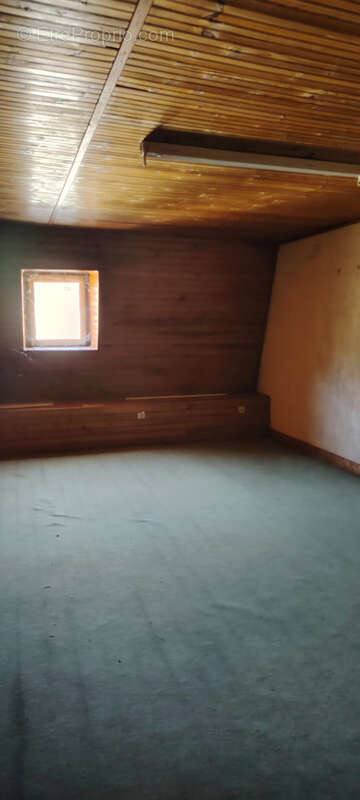 Maison à vendre  ensemble de deux logements centre d'airvault  (79) - photo 12