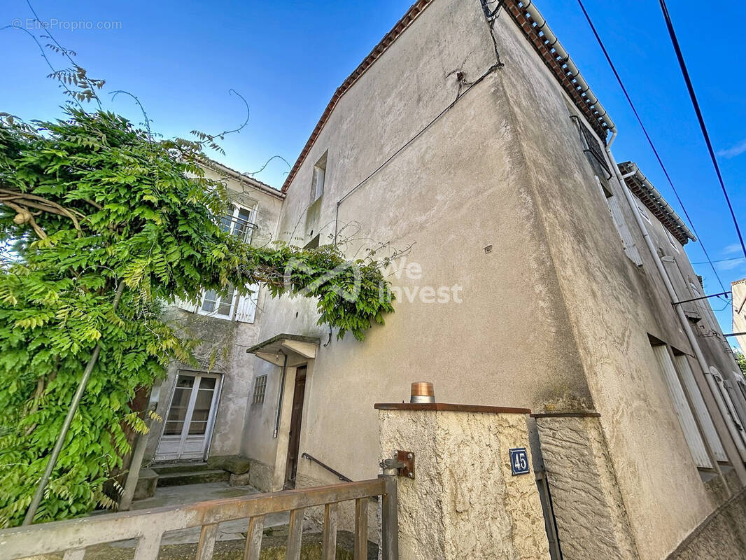Maison à LAURE-MINERVOIS