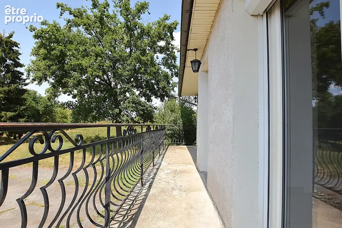 Maison aux portes de lapalisse : - photo 12