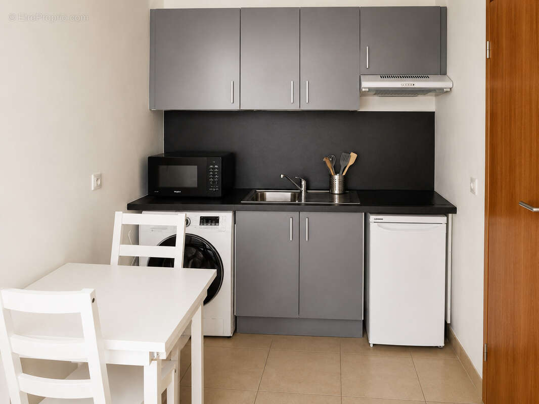 LE PRADET   Centre-ville   Appartement T2   Investissement locatif - photo 3