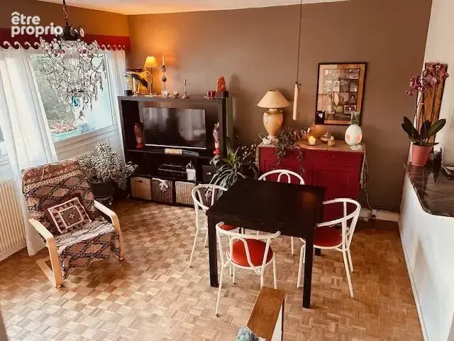 Appartement 69 m² à Cenon  - photo 3