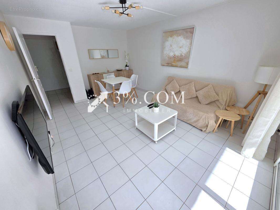 Appartement à SAINT-RAPHAEL