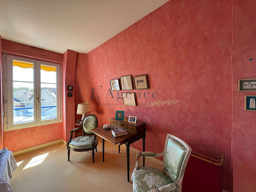 Appartement Chantilly 6 pièce(s) 186m2 - photo 12
