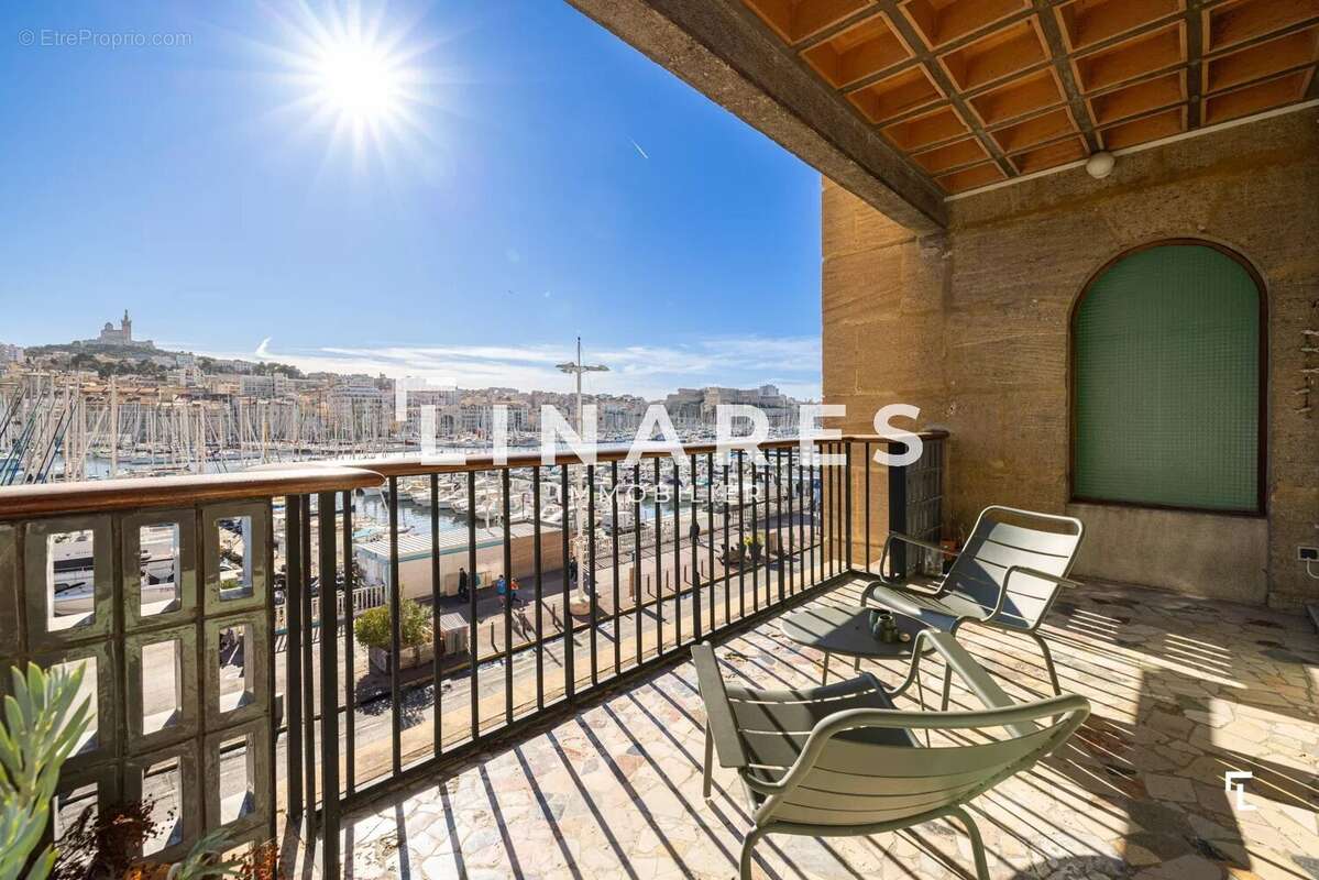 Appartement à MARSEILLE-2E