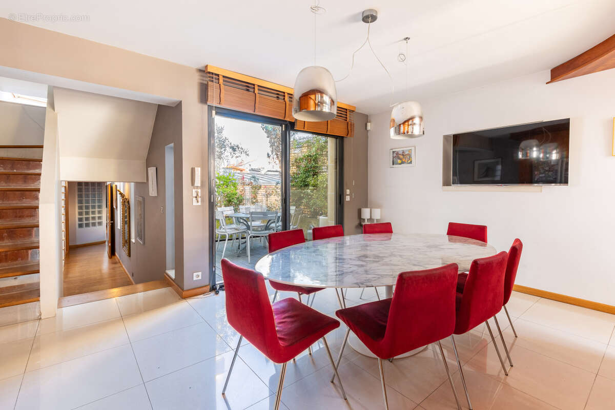 Maison à BOULOGNE-BILLANCOURT