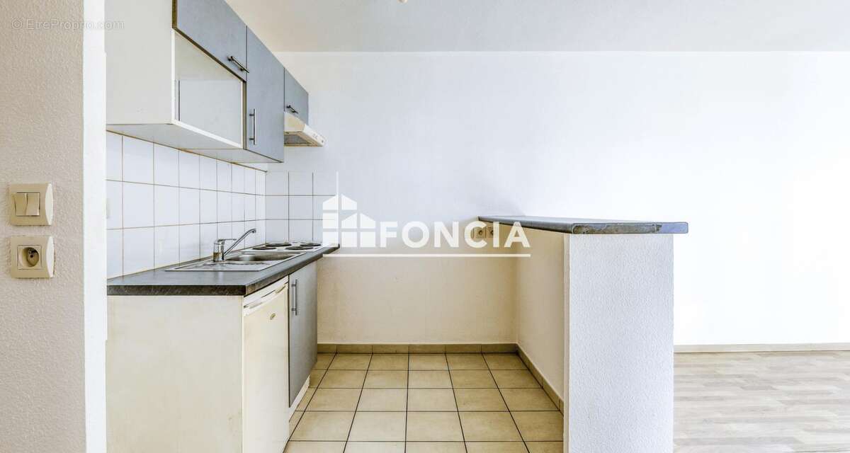 Appartement à AVRILLE