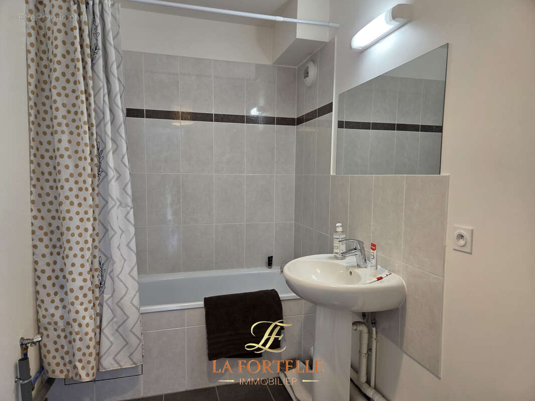 Appartement à MANTES-LA-VILLE