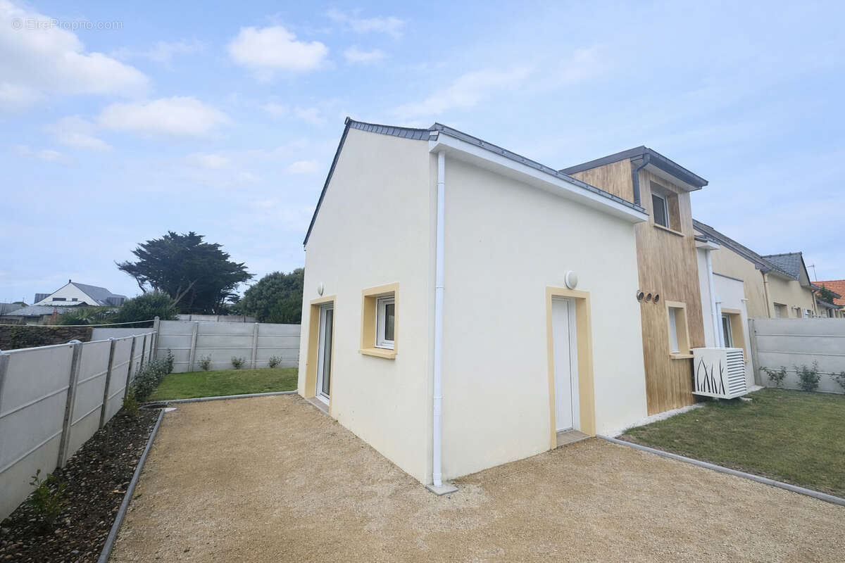 Maison à LE POULIGUEN