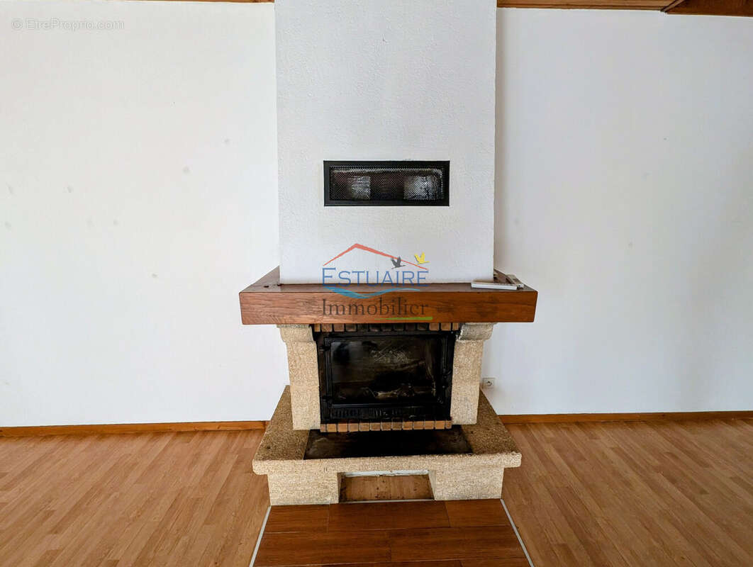 Maison à SAFFRE