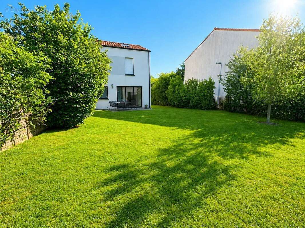 Appartement à BOUAYE
