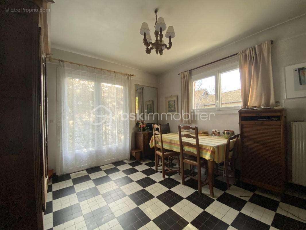 Maison à SAINT-GEORGES-MOTEL