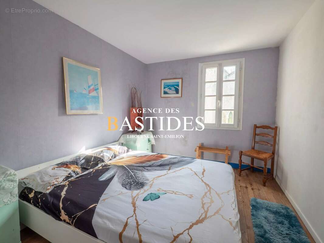 Maison à COUTRAS