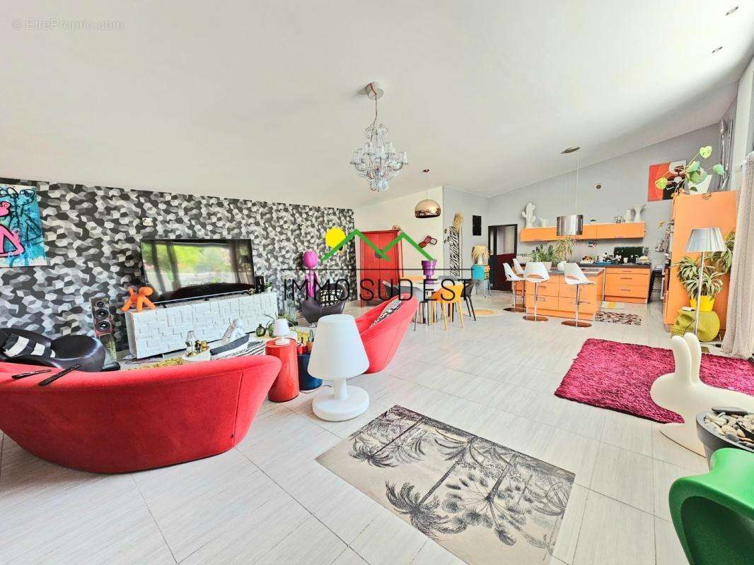 Maison à SAINT-PERAY