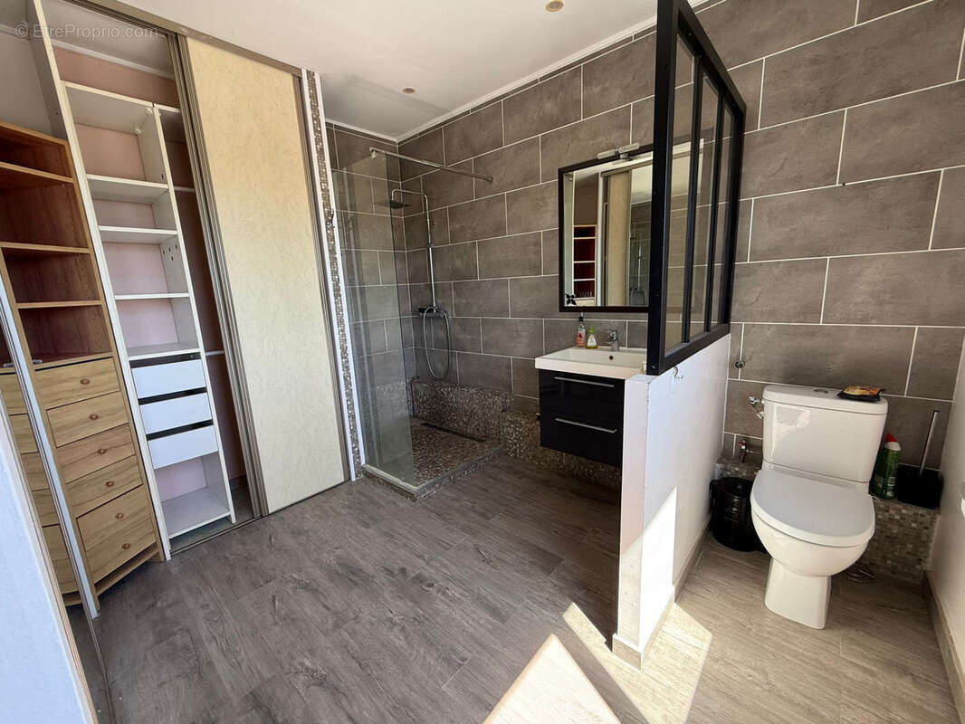 Maison à SAINT-BENOIT