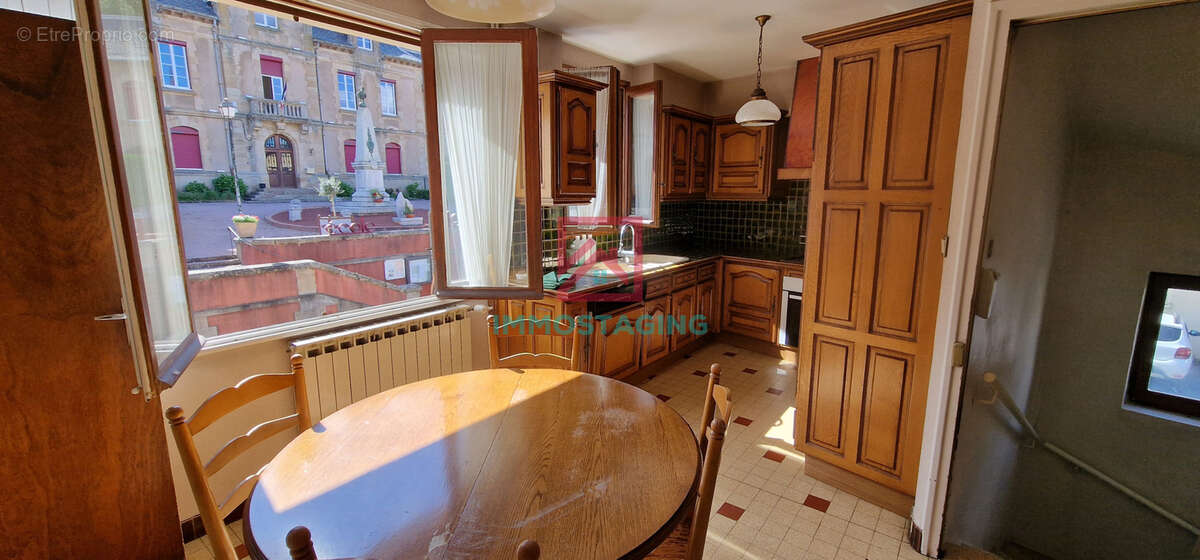 Maison à CAMARES