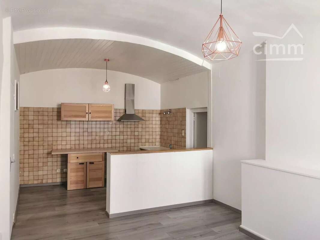 Appartement à JOYEUSE